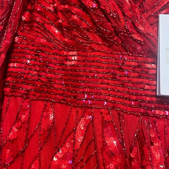 Mac Duggal 4635 NWOT EMBELLISHED FAUX WRAP OPEN BACK GOWN - Picture 6 of 8